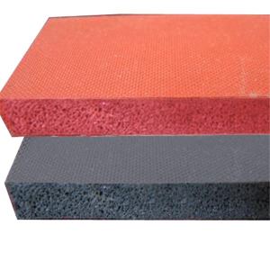 Hoja de goma de esponja de espuma de silicona de celda cerrada de impresión de tela para máquina de prensado en caliente