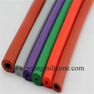 Manguera de tubo de goma de esponja de espuma de silicona protectora resistente al calor y alta temperatura flexible